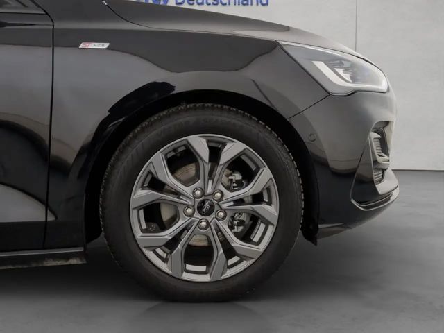 Ford Focus ST Line Wagon