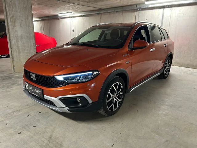 Fiat Tipo Cross