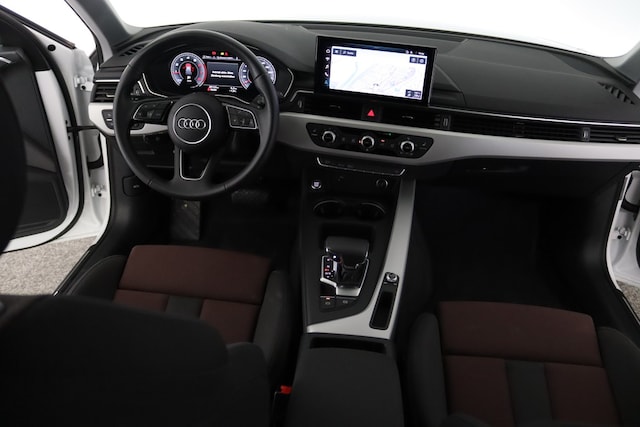 Audi A4 40 TFSI Avant S-Tronic