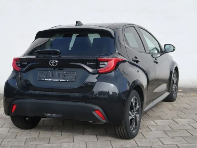 Toyota Yaris Hatchback Hybride VVT-i