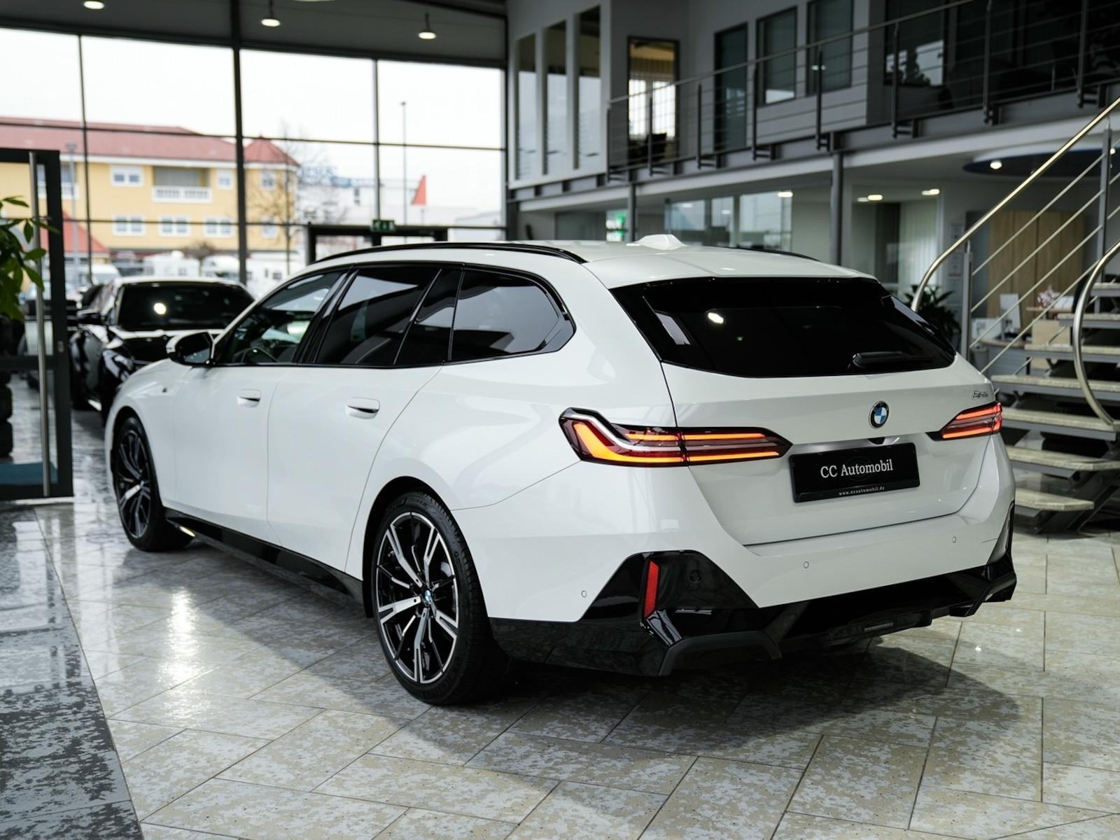 BMW 520 520i M-Sport Touring