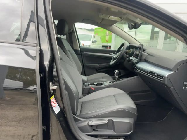 Volkswagen Golf 1.5 TSI Golf VIII