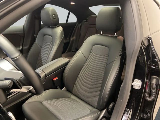 Mercedes-Benz CLA 200 Coupé