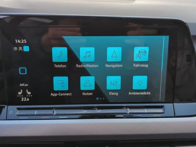 Volkswagen Golf DSG Life Variant