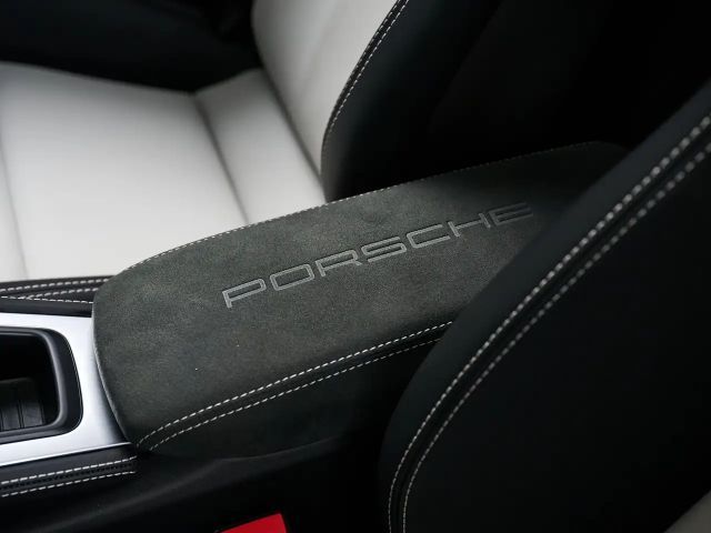 Porsche Boxster 718