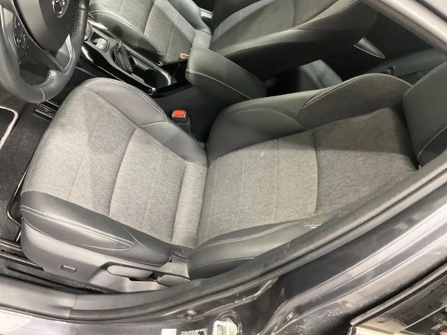 Toyota Corolla Hybride Team D Touring