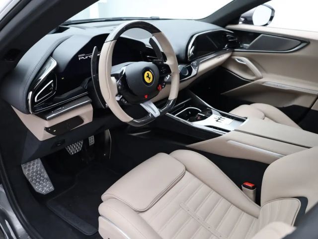 Ferrari Purosangue - FERRARI HAMBURG