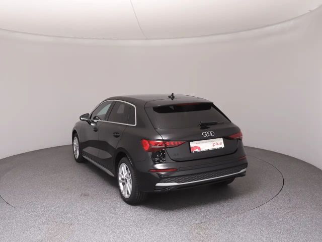 Audi A3 30 TFSI Sedan