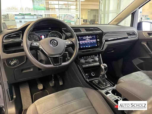 Volkswagen Touran 1.5 TSI Highline