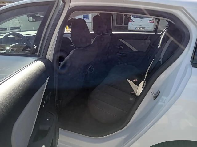 Opel Astra 1.2 Turbo Enjoy Turbo