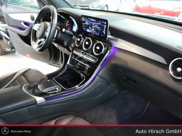 Mercedes-Benz GLC 300 4MATIC AMG Line Coupé