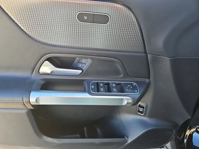 Mercedes-Benz GLB 250 Progressive