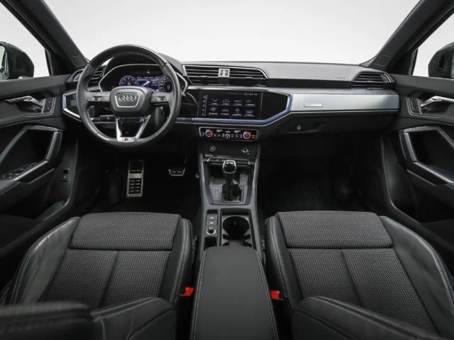 Audi Q3 35 TFSI S-Line