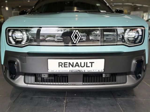 Renault 4 Comfort E-Tech Iconic