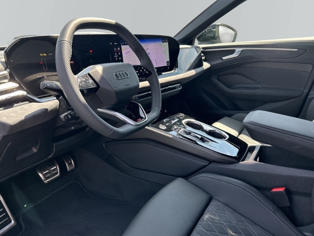 Audi A6 Avant Quattro S-Tronic