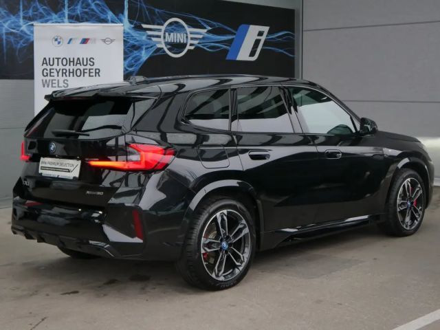 BMW iX1 xDrive30