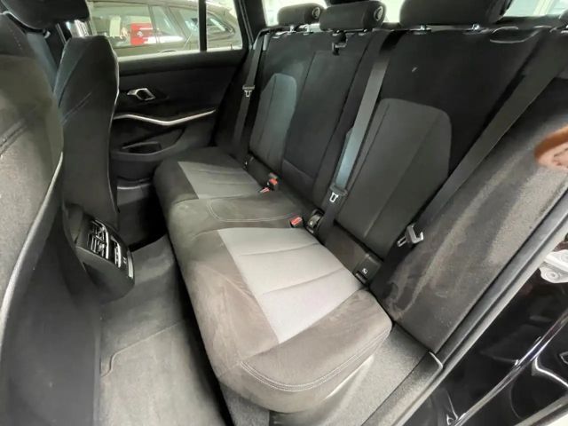 BMW 330 M-Sport Touring