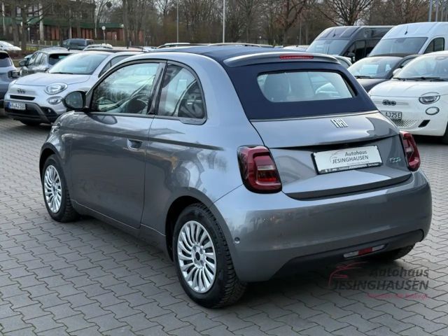 Fiat 500e +Keyless+Klimaaut.+Rückfahrkam.+PDC+Sitzheiz.