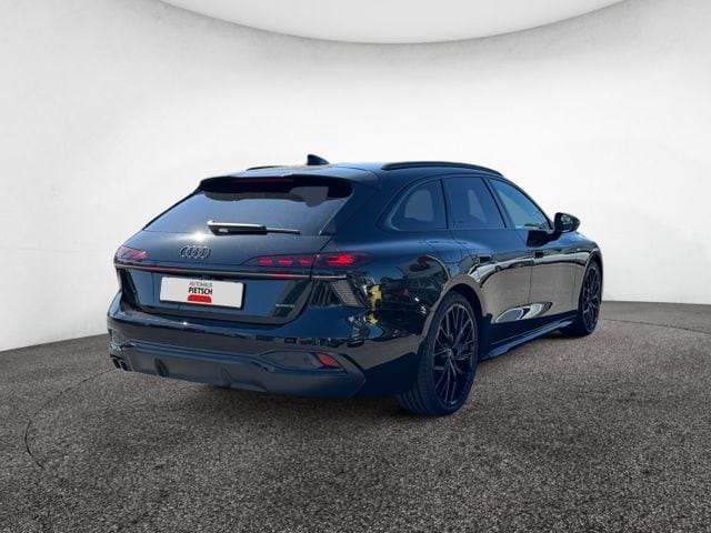 Audi A6 Avant Quattro S-Tronic