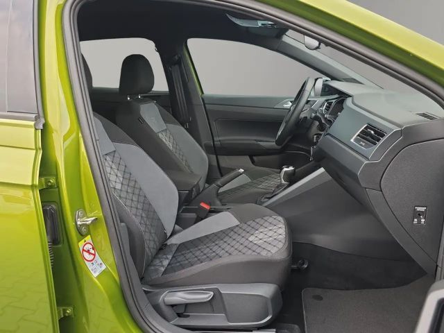 Volkswagen Taigo 1.5 TSI DSG R-Line