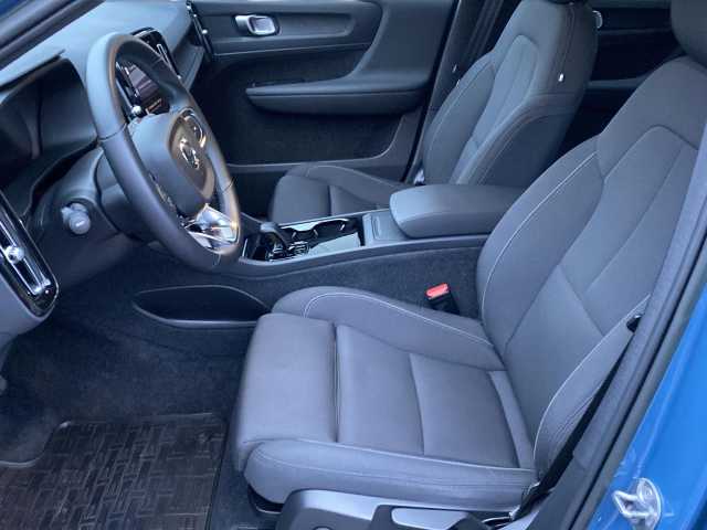 Volvo XC40 XC40 Navi LED Klima Standhzg Einparkhilfe el. Fenster