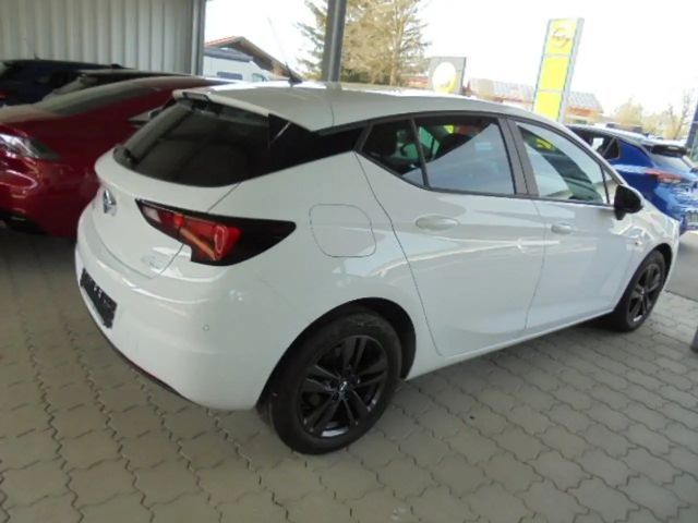 Opel Astra Edition