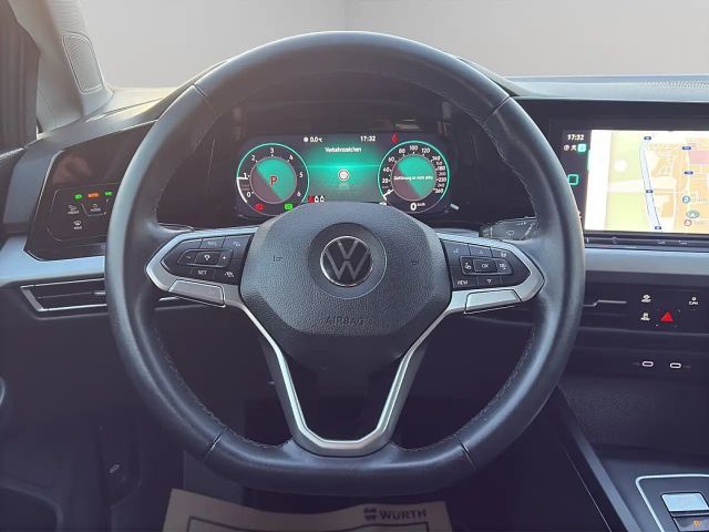 Volkswagen Golf DSG Life