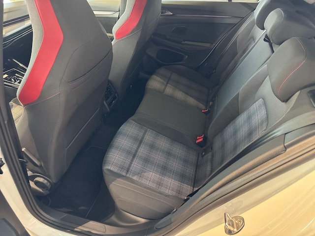 Volkswagen Golf DSG GTI