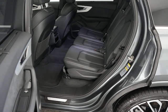 Audi Q7 55 TFSI Quattro S-Line