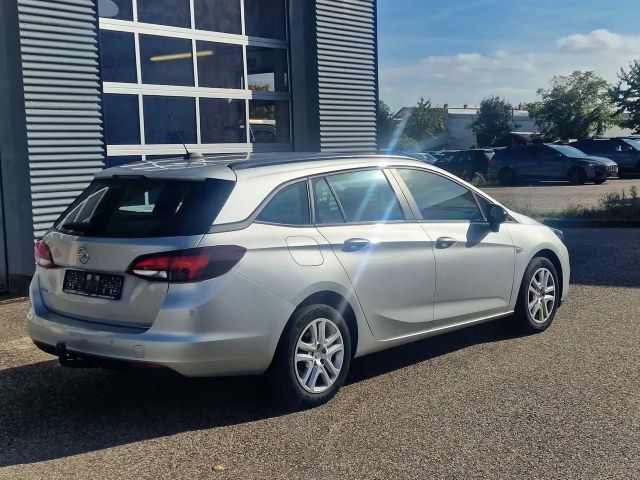 Opel Astra 1.5 CDTI 1.5 Turbo Edition