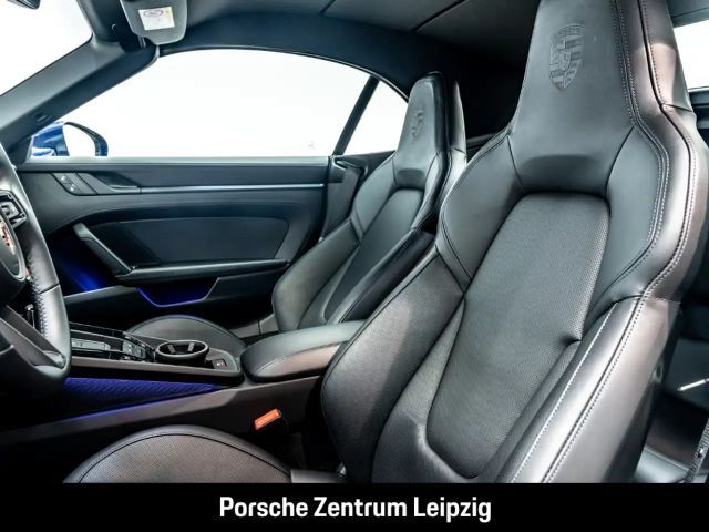 Porsche 992 Cabrio Carrera GTS