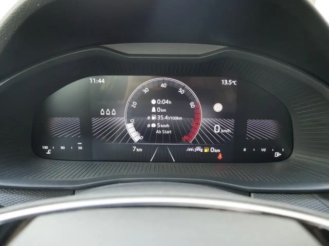 Skoda Kamiq Essence TSI