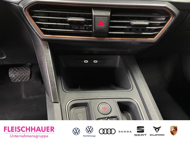 Cupra Formentor 1,5 TSI Keyless LED Rückfahrkam. DAB Navi Tel.-Vorb. CarPlay PDCv+h SHZ Temp