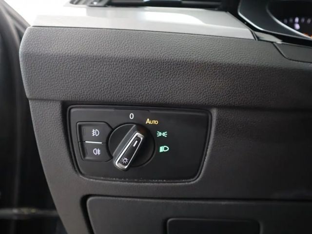 Volkswagen Passat Business Variant