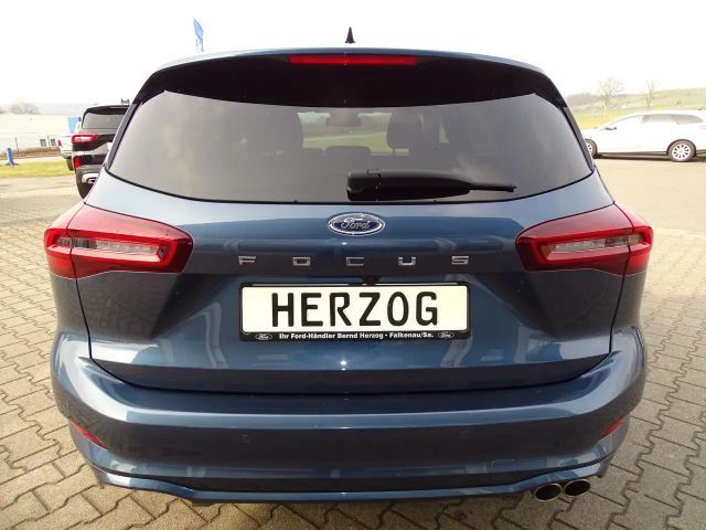 Ford Focus ST Line Wagon