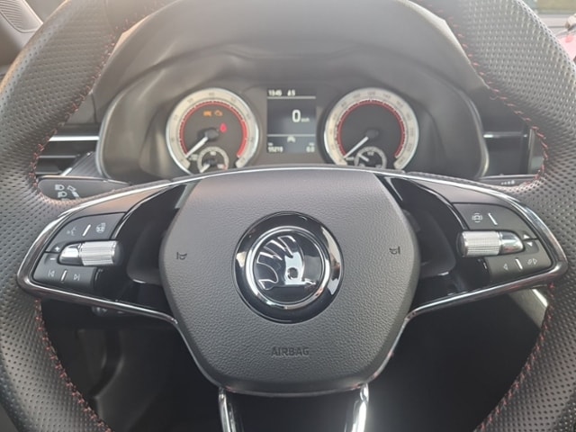 Skoda Kamiq KAMIQ        MC   TS81/1.0 M6F