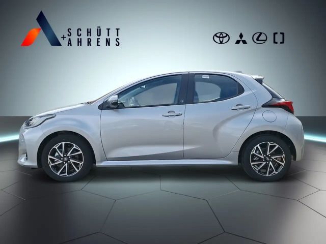 Toyota Yaris Hybride Team D