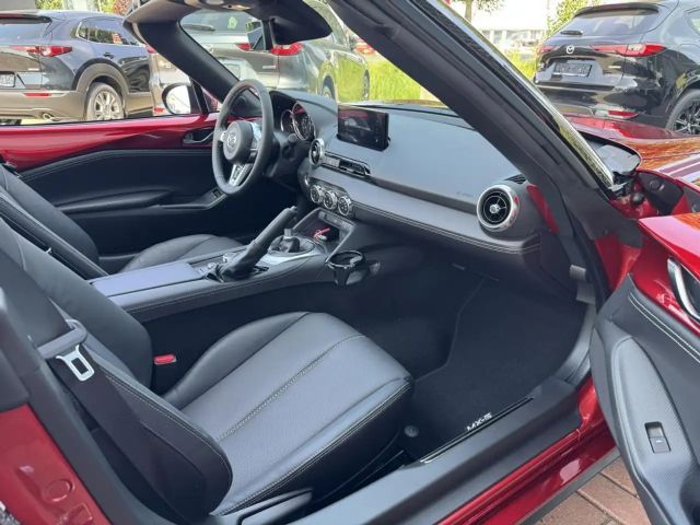 Mazda MX-5 Exclusive-line SkyActiv