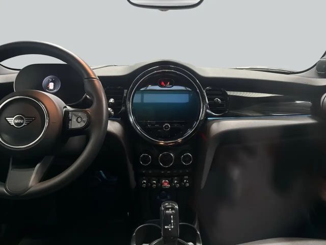 MINI Cooper Cooper Aut. Essential Trim Head-Up HiFi LED Pano