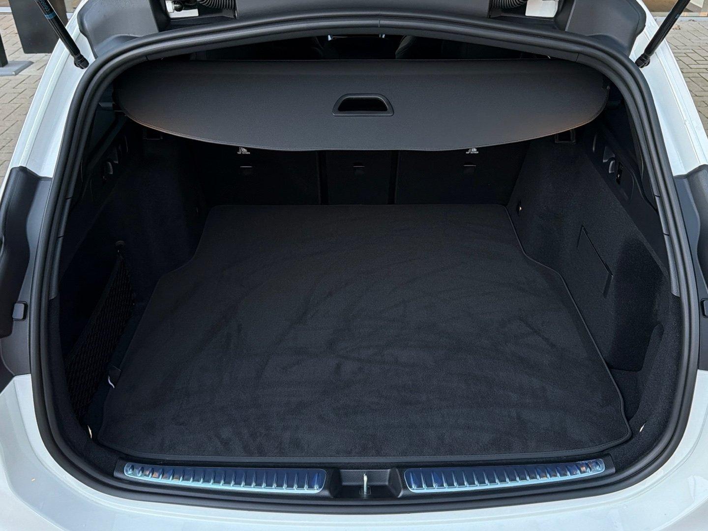 Mercedes-Benz C 200 AVANTGARDE Estate