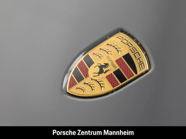 Porsche 992 4 Cabrio Carrera GTS