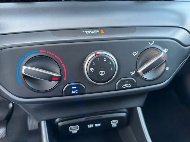 Hyundai Bayon Select