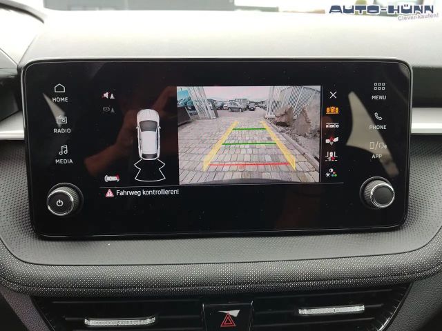 Skoda Fabia Sondermodell 130 Jahre 1.0 MPI 80 PS Virtuell C...