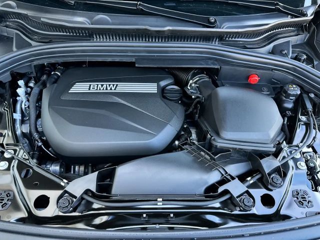 BMW 220 220d Active Tourer Sedan