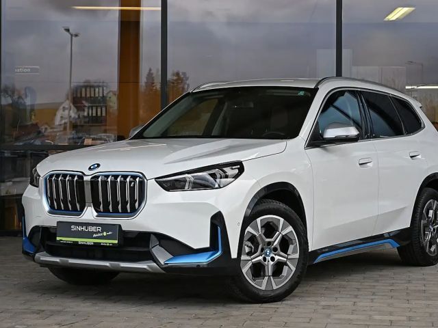 BMW iX1 xDrive30