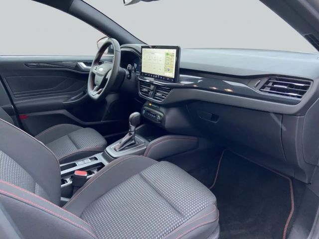 Ford Focus EcoBoost ST Line