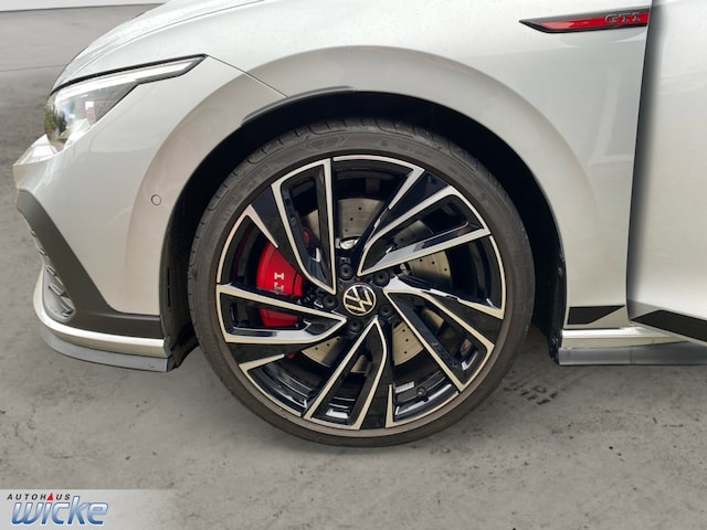 Volkswagen Golf 2.0 TSI DSG GTI