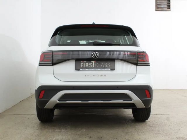 Volkswagen T-Cross 4Me TSI