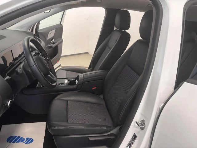 Mercedes-Benz GLA 180 CDI