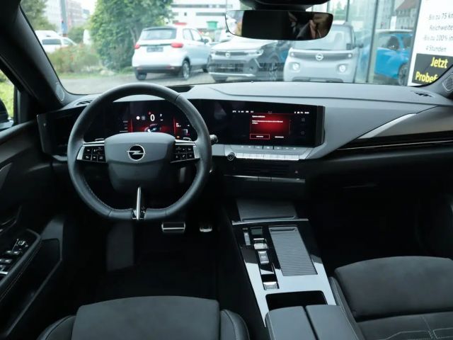 Opel Astra 1.2 Turbo Sports Tourer Ultimate